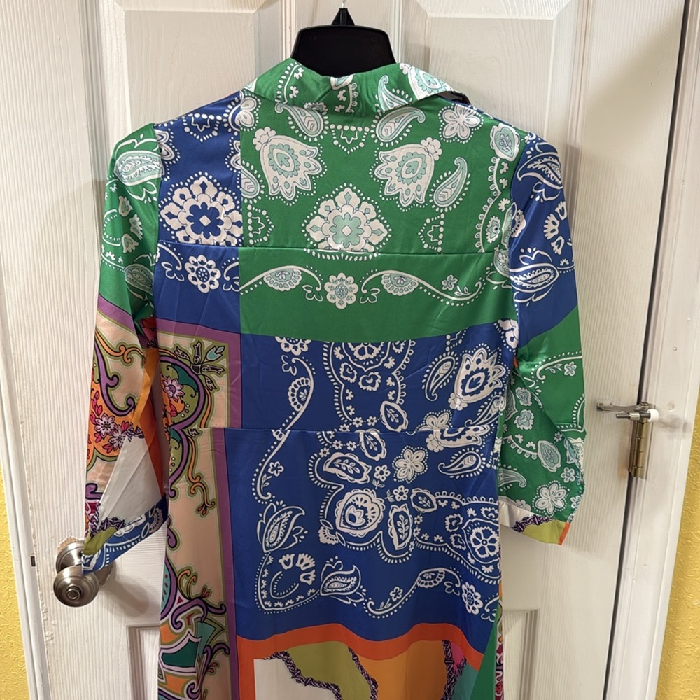 Colorful Patterned Women's Dress not pictured: matching belt! - Picture 3 of 3